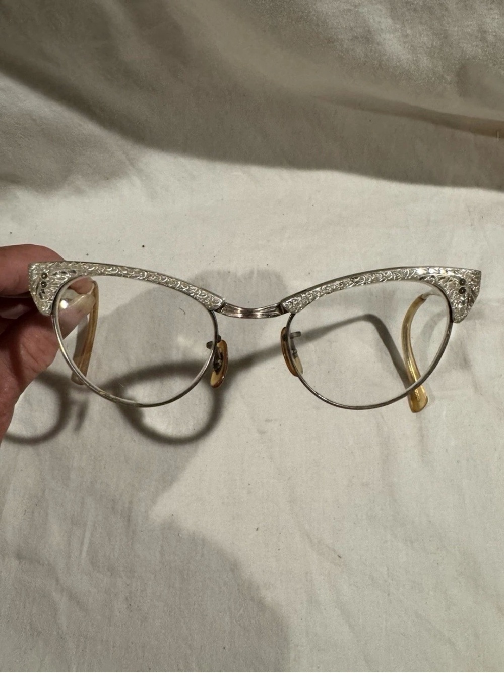 Vintage cat-eye eyeglasses